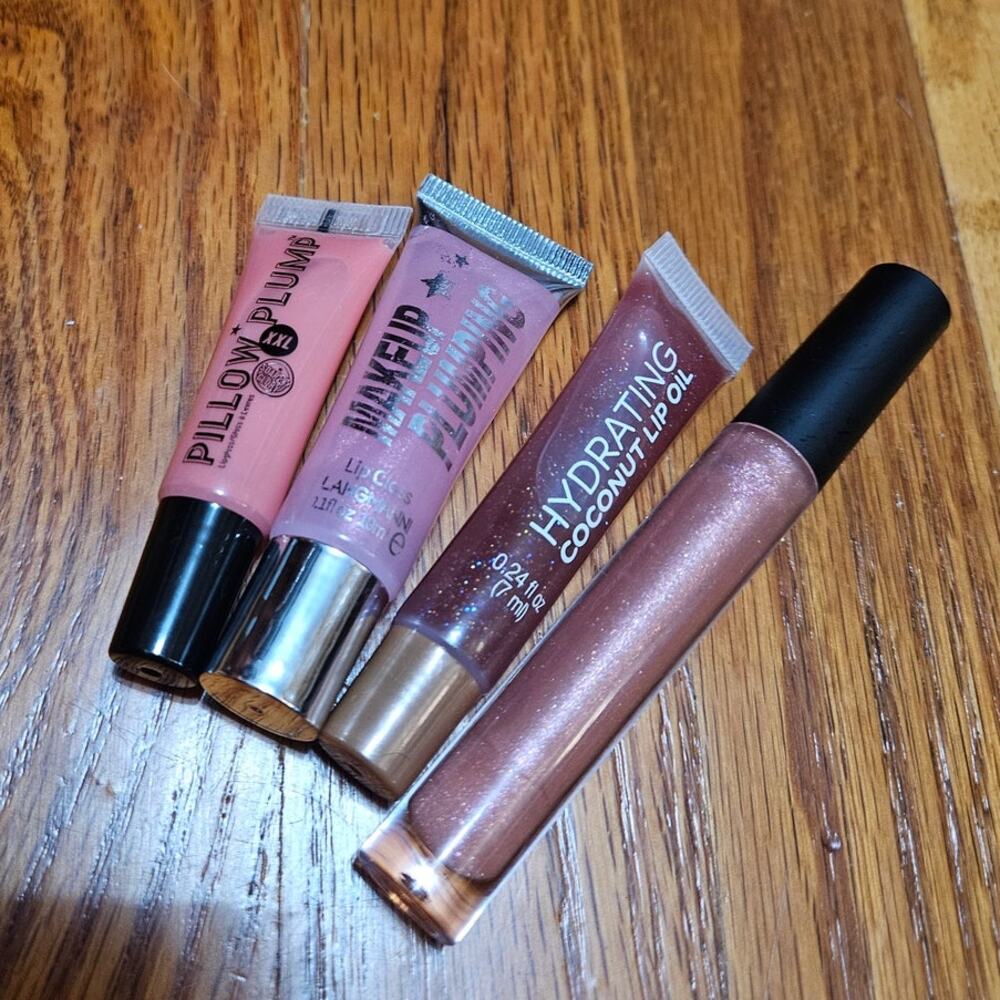 LOT Soap & Glory Pillow Plump, LangManni Plumping Lip Gloss, Coconut Lip Oil +1